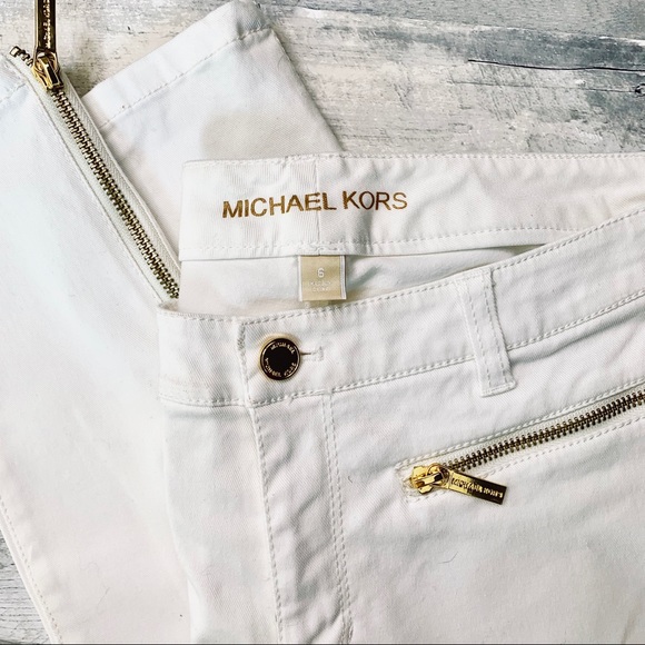 Michael Kors White Skinny Jean with Gold Accents - Picture 7 of 8